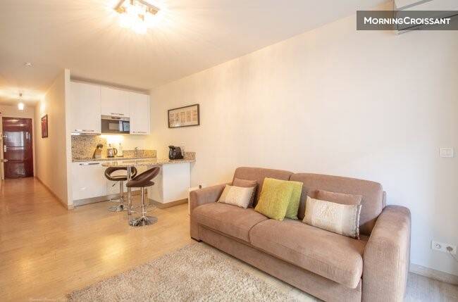 Maison à louer, 28m², CANNES