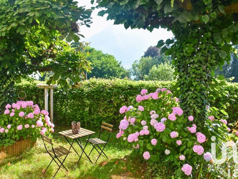 Maison à vendre, 238m², SEVRIER