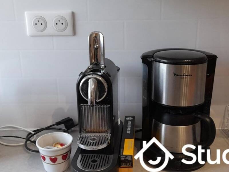 Maison à louer, 82m², MARSEILLE 8E