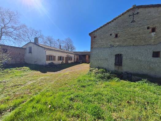 Ferme à vendre 274 000 € 4 pièces 3 chambres 120 m² 2 300 m² de terrain Francarville 31460