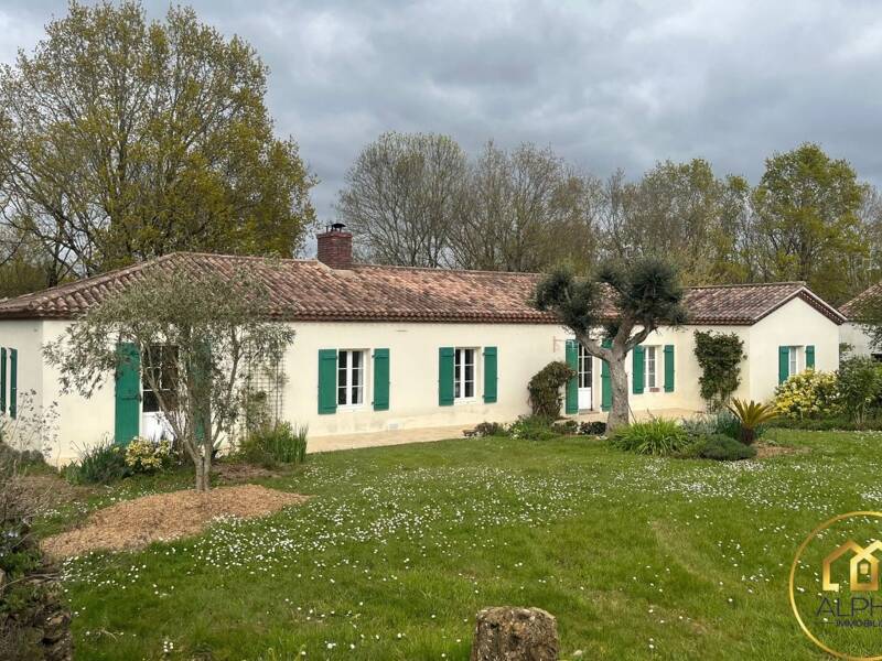 Maison à vendre, 170m², TALMONT SAINT HILAIRE