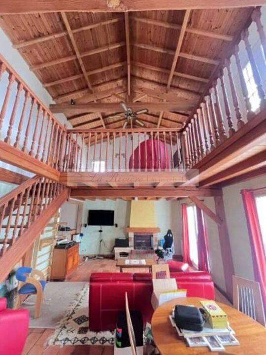 Maison à vendre, 135m², GENSAC LA PALLUE