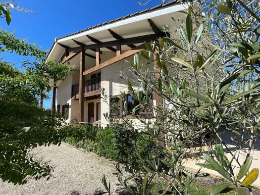 Villa à vendre 675 000 € 8 pièces 6 chambres 186 m² 1 254 m² de terrain Lege Bourg Lège-Cap-Ferret 33950