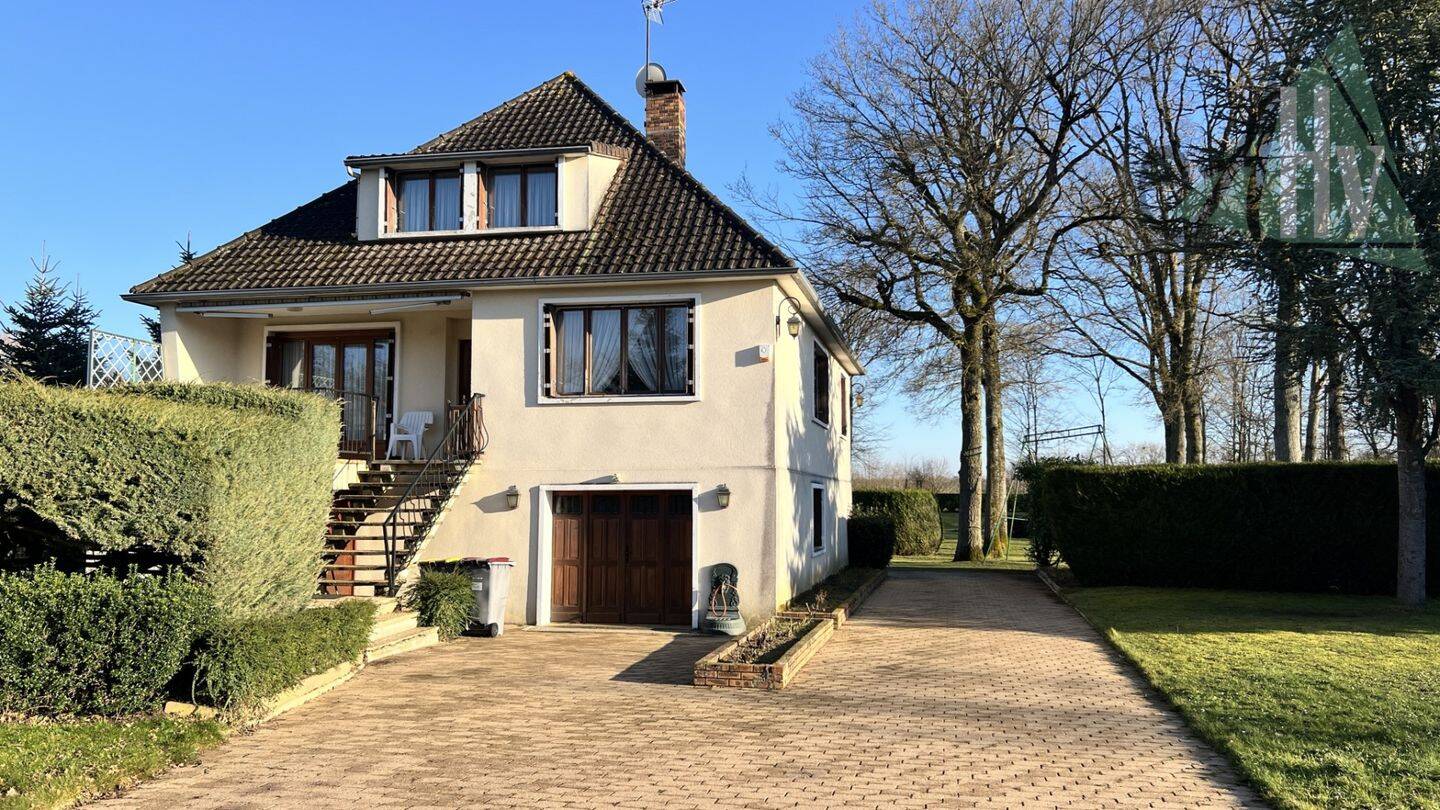 Maison à vendre, 223m², SOUPPES SUR LOING