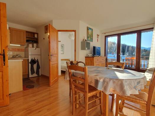 Appartement à vendre 188 500 € 3 pièces 2 chambres 36,5 m² Étage 1/5 Dévoluy 05250