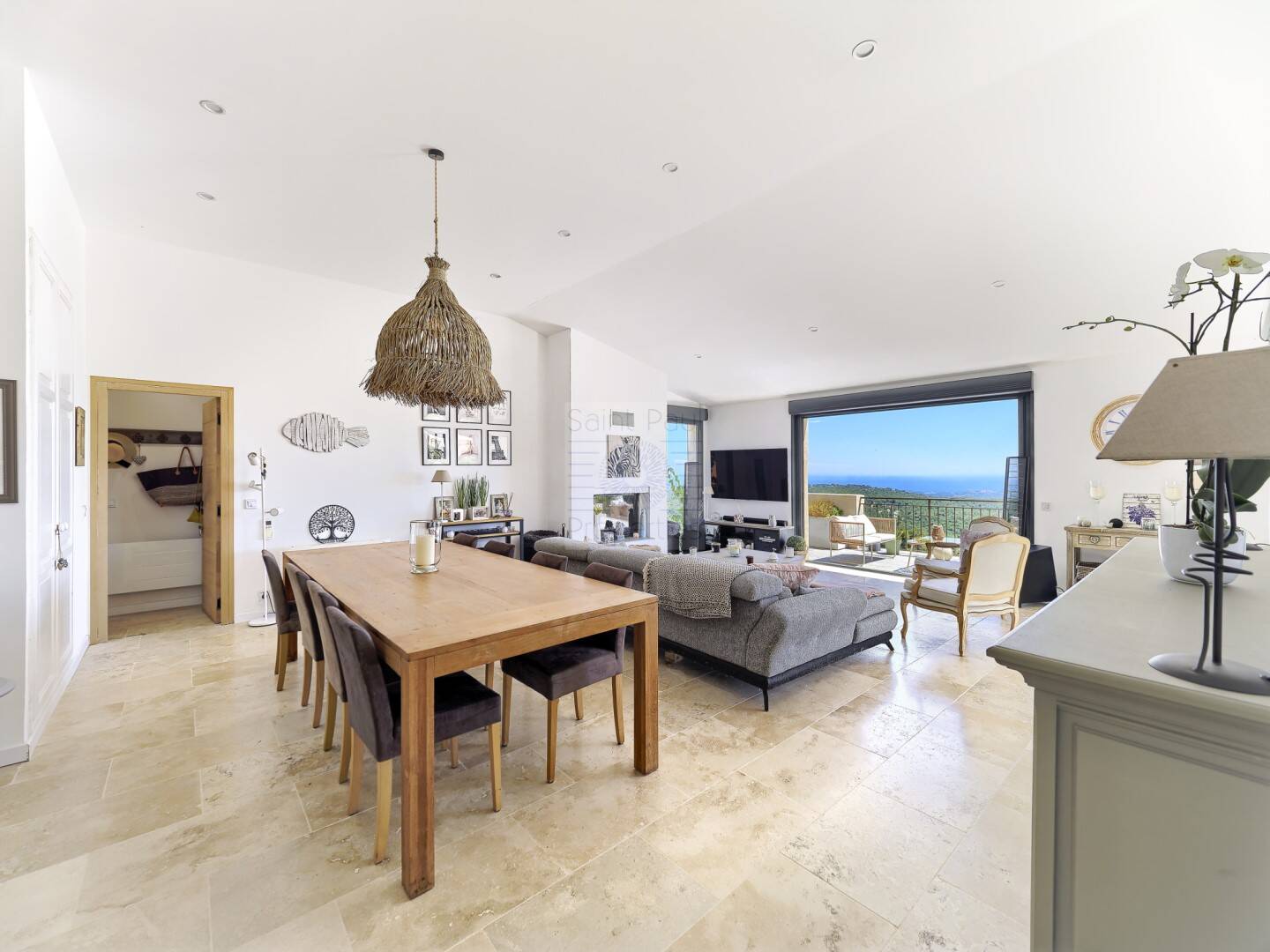Maison à vendre, 223m², TOURRETTES SUR LOUP
