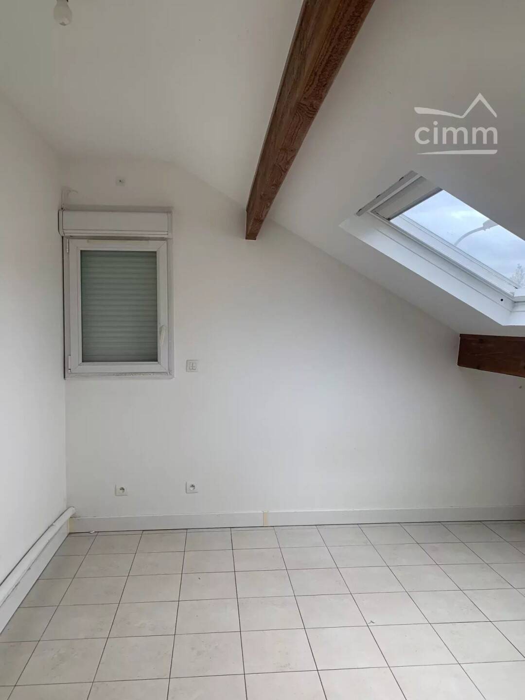 Maison à louer, 24m², SAINT MAUR DES FOSSES