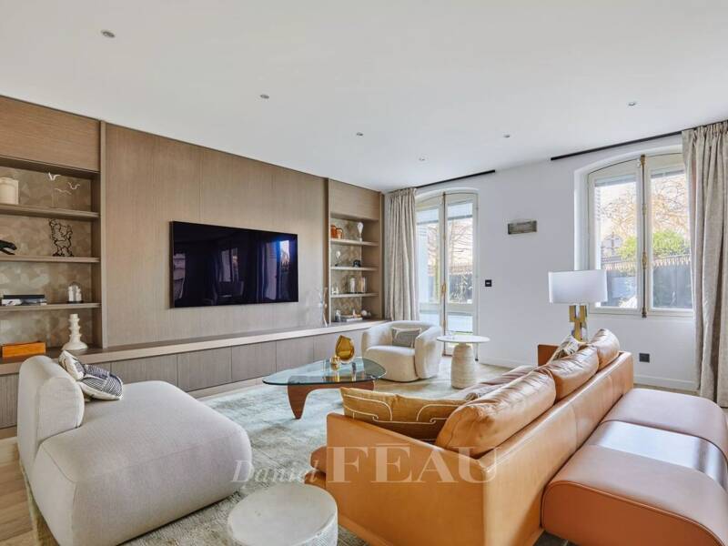 Maison à louer, 167m², PARIS 16E