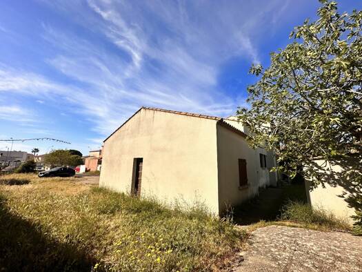 Maison à vendre 320 000 € 2 pièces 1 chambre 56 m² 355 m² de terrain Centre Ville Frontignan 34110