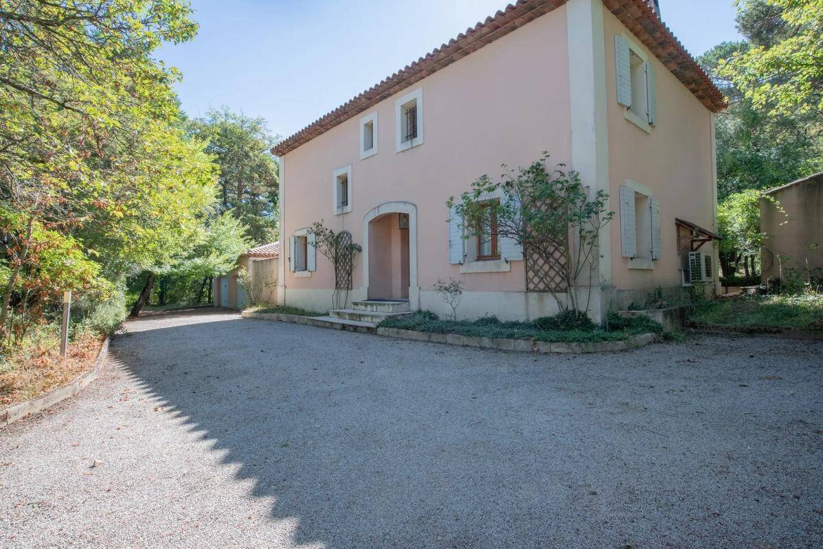Maison à vendre, 162m², PLAN D'AUPS SAINTE BAUME