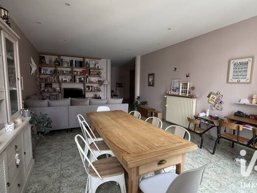 Appartement à vendre 175 000 € 5 pièces 4 chambres 124 m² Étage 2/2 Hyper Centre-Vieille Ville Saint-Étienne 42000