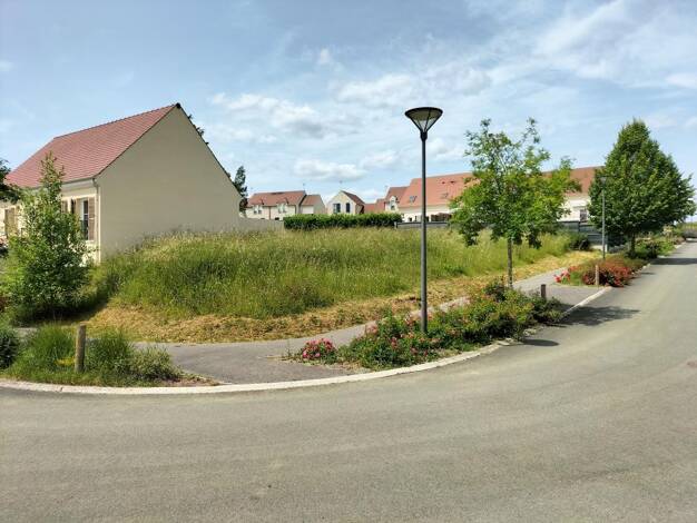 Terrain viabilisé à vendre 50 000 € 565 m² de terrain Ressons-sur-Matz 60490