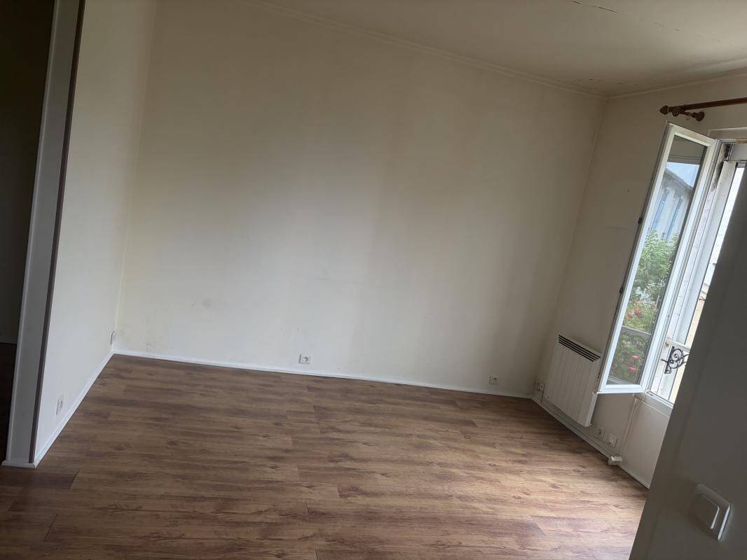 Maison à louer, 47m², SAINT MAUR DES FOSSES
