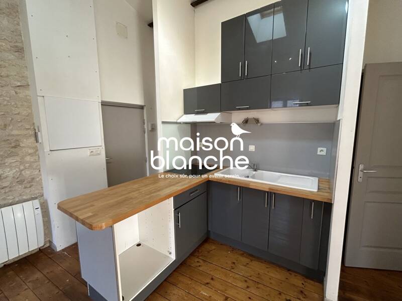 Maison à louer, 42m², SURGERES