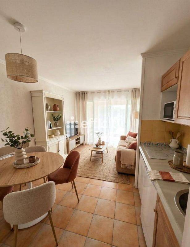 Maison à vendre, 33m², GRIMAUD
