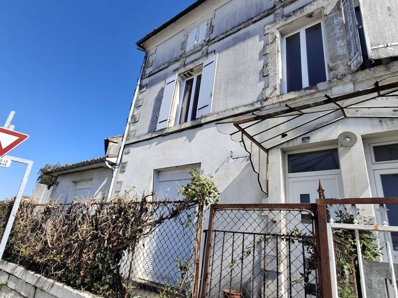 Maison à vendre, 104m², CHASSENEUIL SUR BONNIEURE
