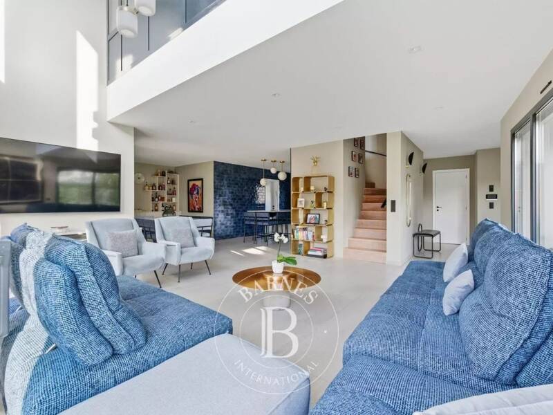 Maison à vendre, 235m², SAINT MAUR DES FOSSES