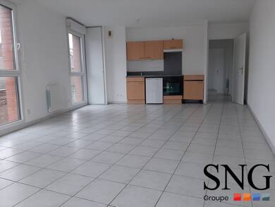 Appartement à louer 521 € 2 pièces 1 chambre 55 m² 2ème étage Centre Anzin 59410