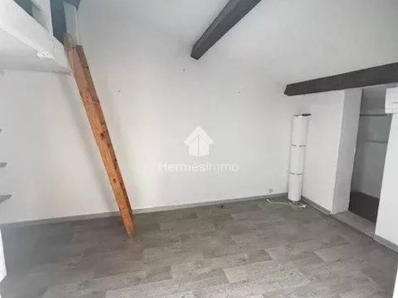 Maison à louer, 62m², ROQUEVAIRE