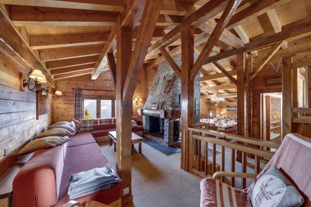 Chalet à vendre 1 995 000 € 7 pièces 6 chambres 181,1 m² 1 155 m² de terrain La Rosière La Rosière 73700