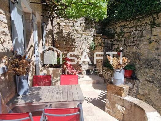 Maison à vendre 219 000 € 6 pièces 4 chambres 100 m² 412 m² de terrain Turenne 19500