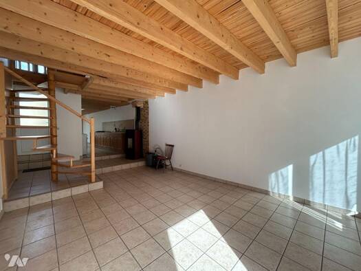 Maison à vendre 74 200 € 3 pièces 1 chambre 72 m² 669 m² de terrain La Bazoche-Gouet 28330