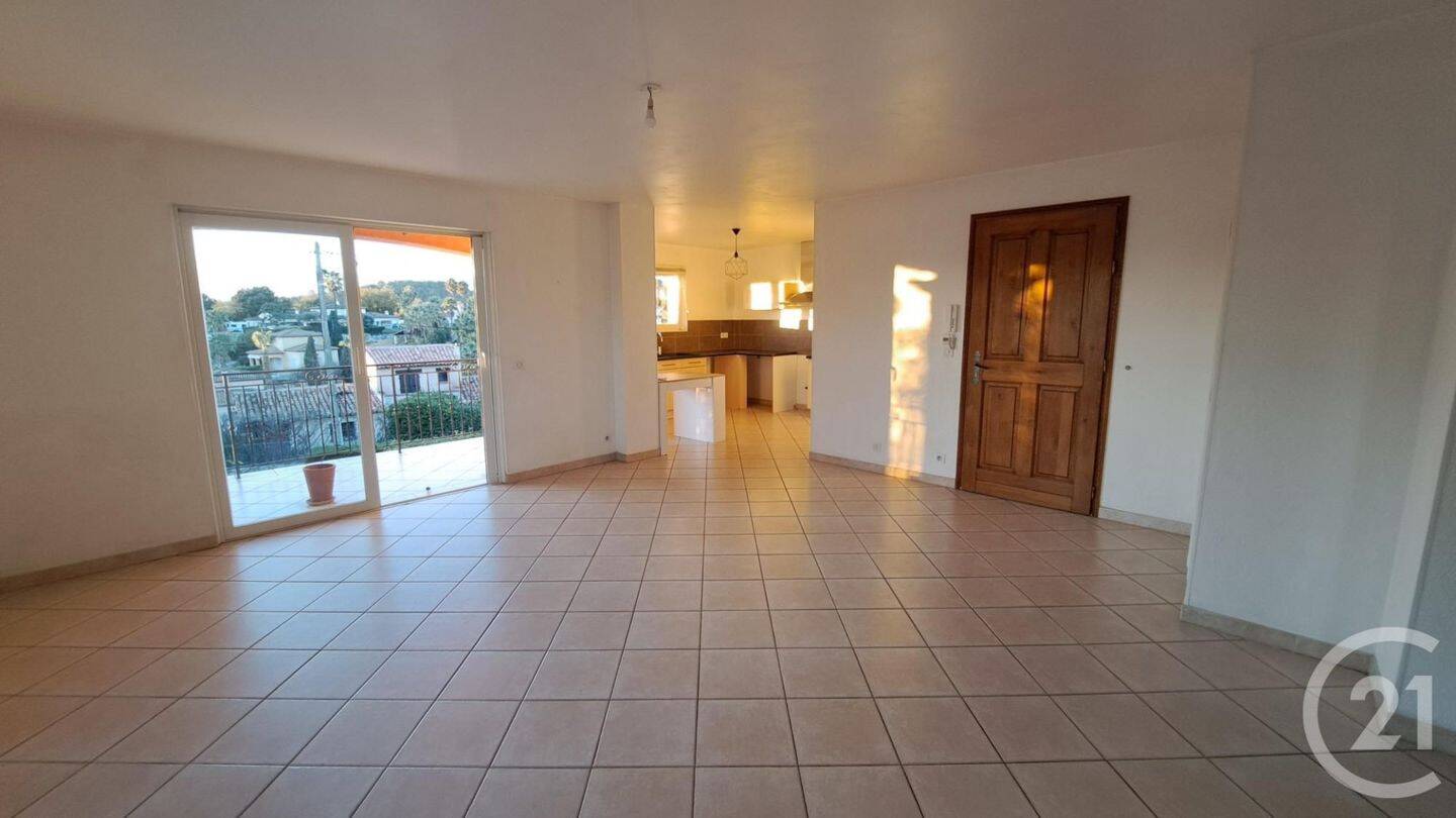 Maison à louer, 82m², ANTIBES