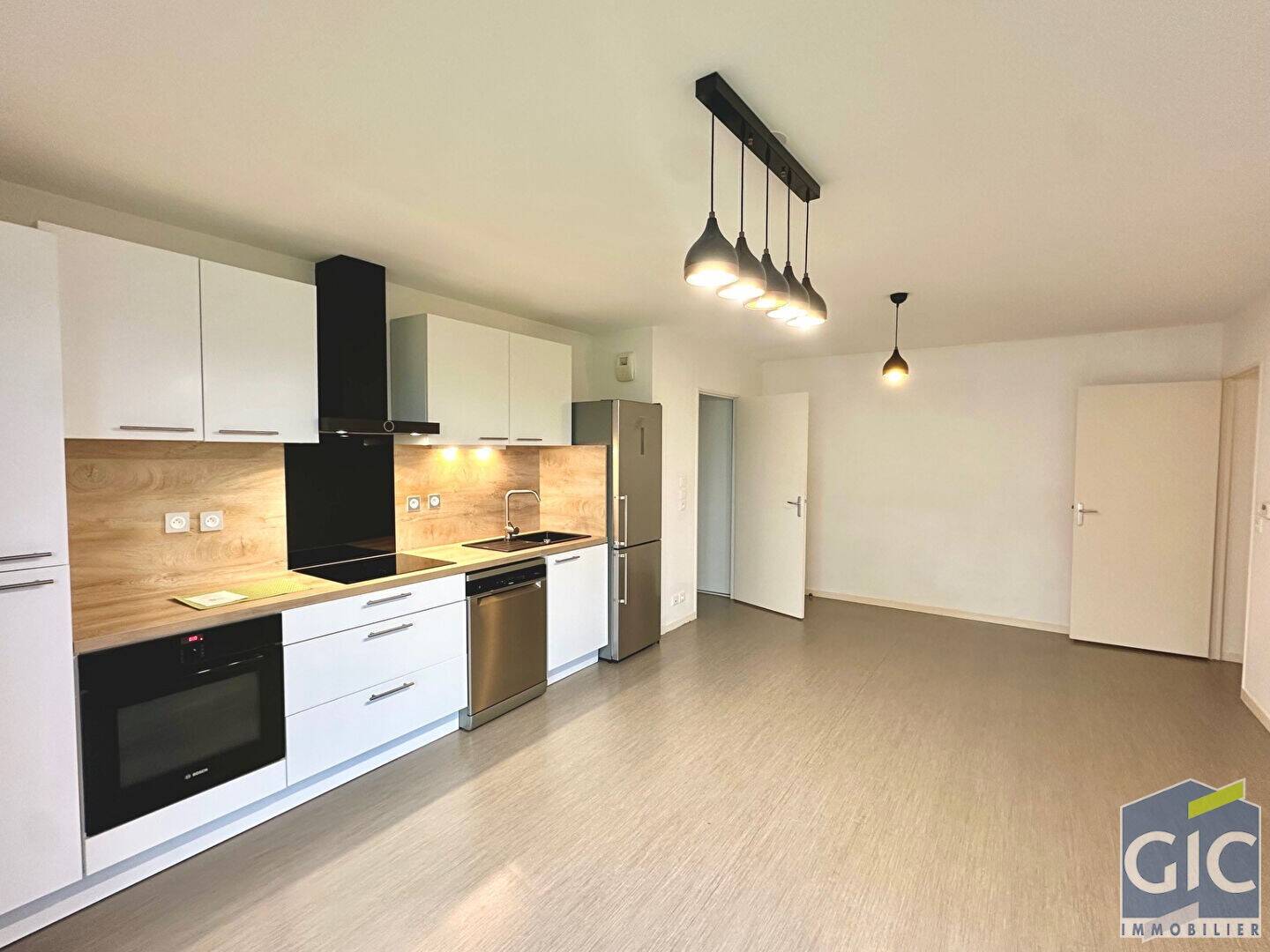 Maison à louer, 66m², CAEN