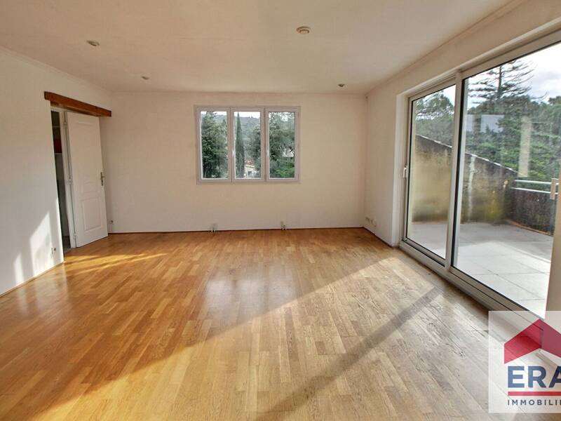 Maison à vendre, 155m², UCHAUX