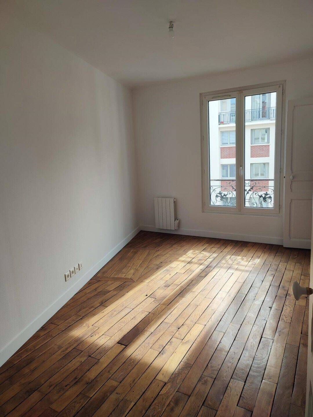 Maison à louer, 52m², COURBEVOIE