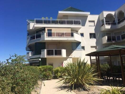 Appartement à louer 1 369 € 1 pièce 35 m² 1er étage Saint Ferdinand Arcachon 33120