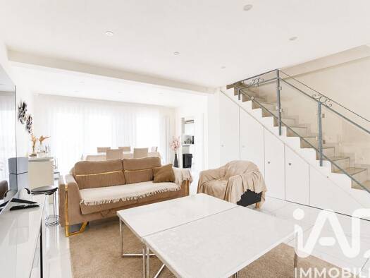 Maison à vendre 435 000 € 5 pièces 3 chambres 130 m² 328 m² de terrain Le Bois Maillard Marly-la-Ville 95670