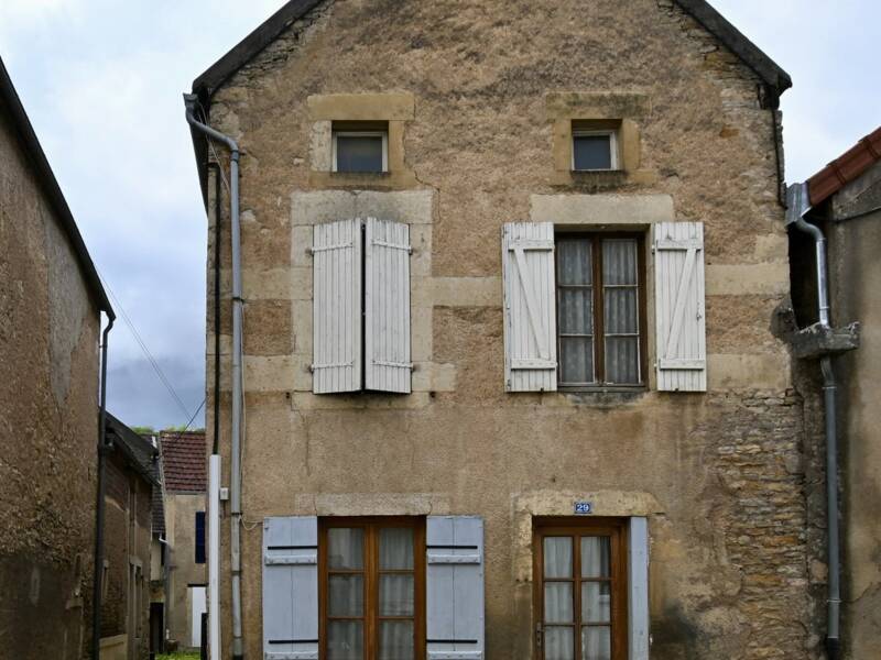 Maison à vendre, 112m², L'ISLE SUR SEREIN