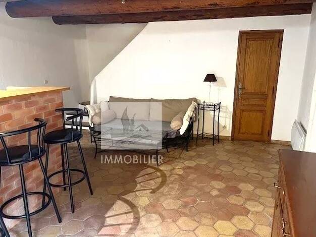 Maison à louer 715 € 3 pièces 2 chambres 72,9 m² Sérignan-du-Comtat 84830