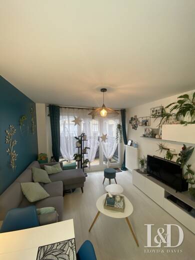 Appartement à vendre 180 000 € 2 pièces 1 chambre 40,8 m² Étage 3/4 Liers Sainte-Geneviève-des-Bois 91700