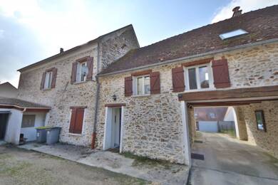 Immeuble à vendre 286 000 € 241 m² Viels-Maisons 02540