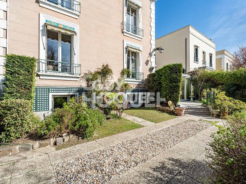 Maison à vendre, 185m², COURBEVOIE
