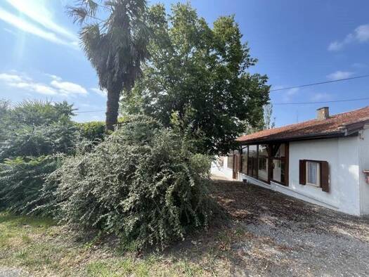 Maison à vendre 129 000 € 3 pièces 2 chambres 80 m² 3 561 m² de terrain Saint-Eutrope-de-Born 47210