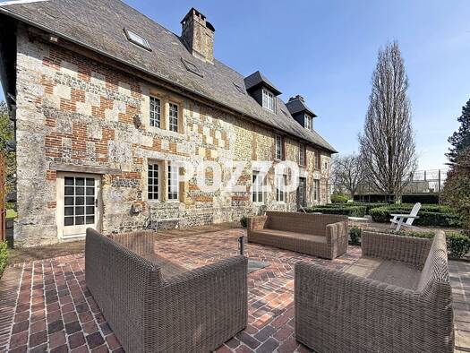 Maison à vendre 1 699 000 € 10 pièces 8 chambres 320 m² 17 600 m² de terrain Ablon 14600