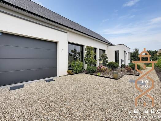 Maison de plain-pied à vendre 498 750 € 4 pièces 3 chambres 107,8 m² 352 m² de terrain Plouharnel 56340