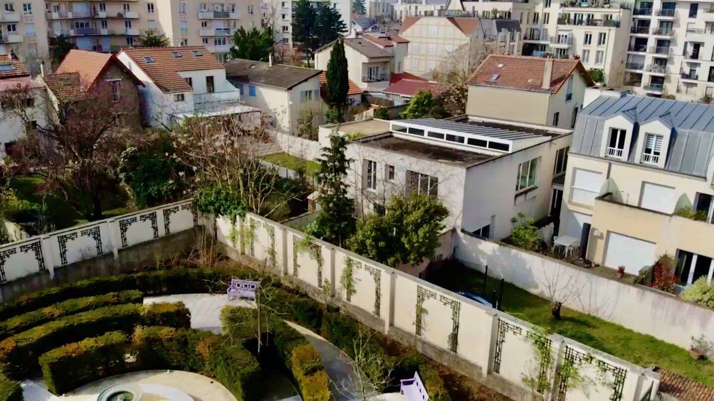 Maison à vendre, 350m², SURESNES