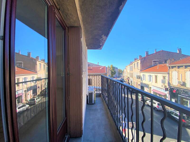 Maison à louer, 74m², MARSEILLE 12E