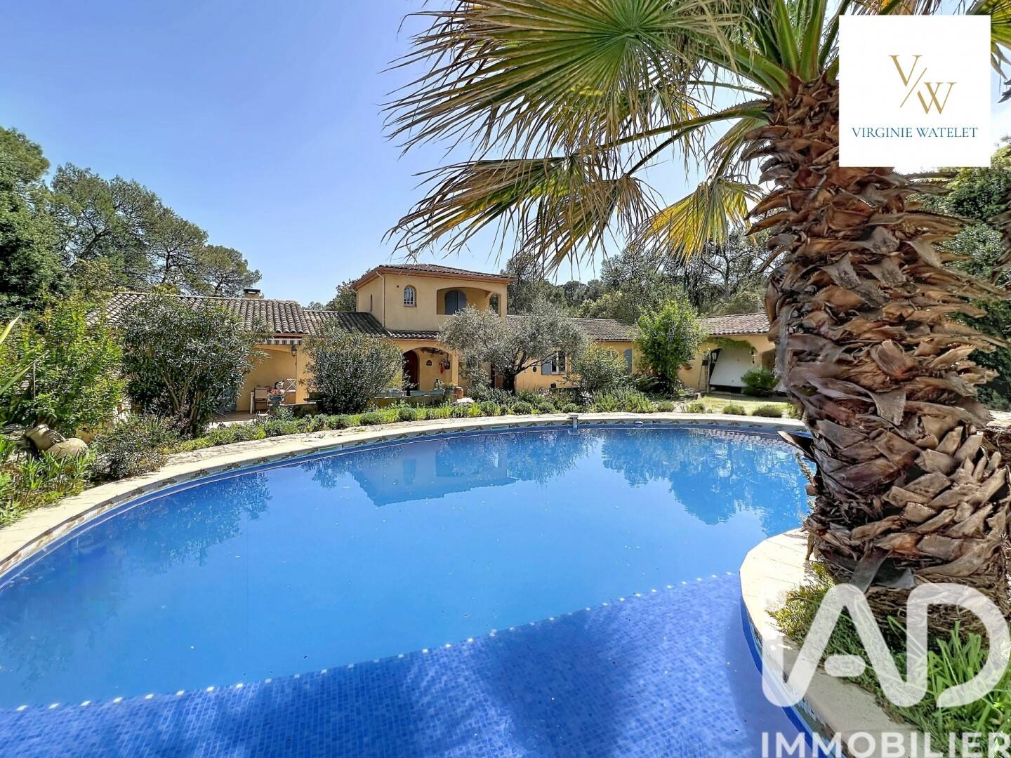 Maison à vendre, 257m², SAINT MATHIEU DE TREVIERS
