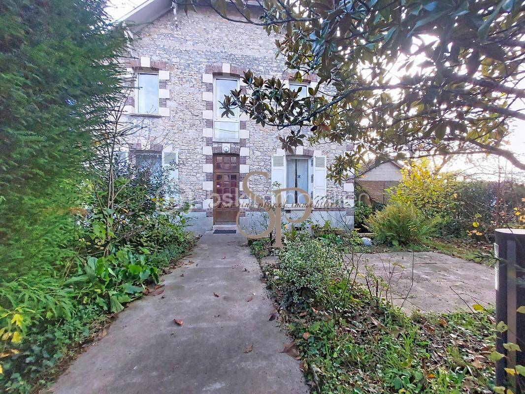 Maison à vendre, 190m², LORREZ LE BOCAGE PREAUX