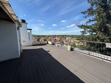 Appartement à louer 1 927 € 4 pièces 3 chambres 77 m² Centre Ville Tassin-la-Demi-Lune 69160