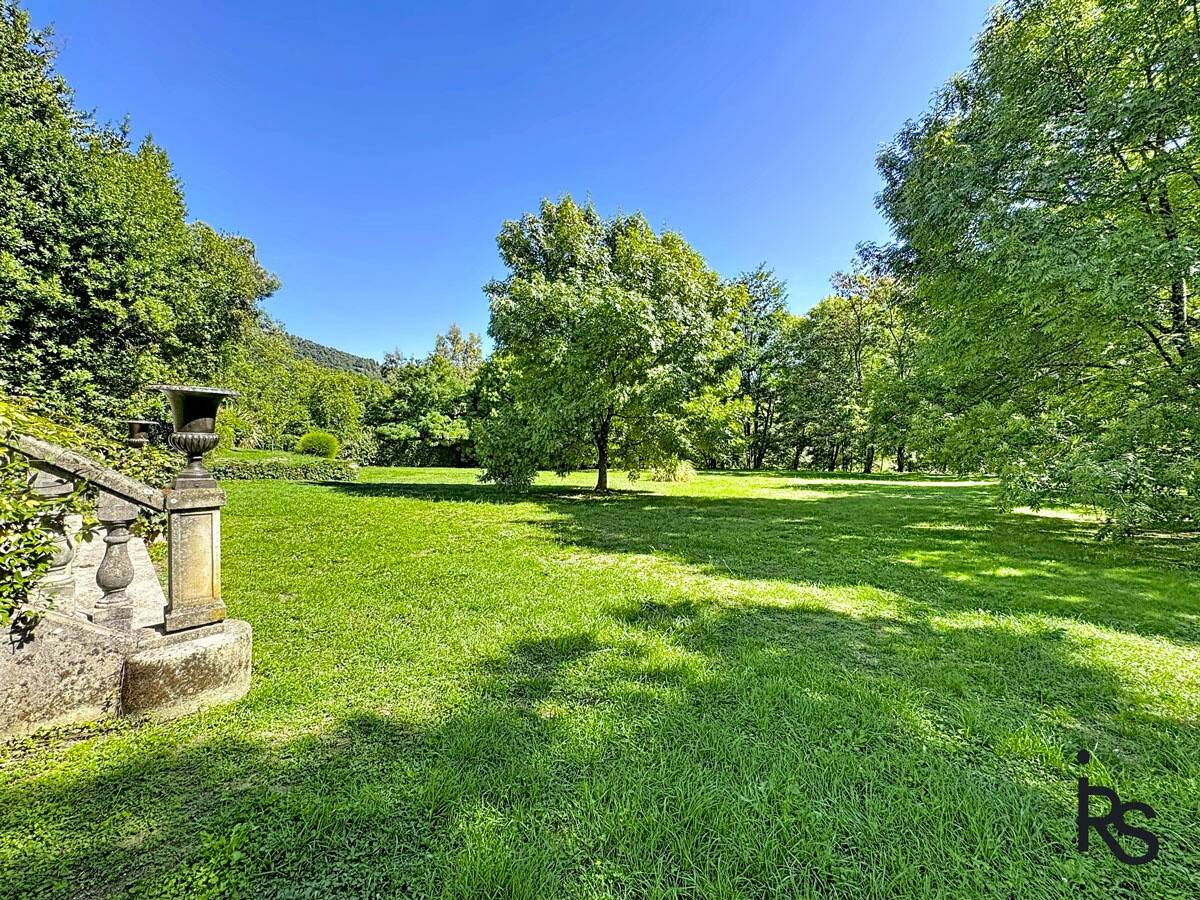 Maison à vendre, 785m², VALS LES BAINS