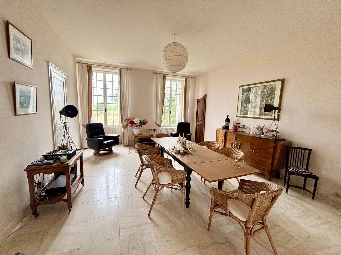 Maison à vendre, 380m², SAUVETERRE DE GUYENNE