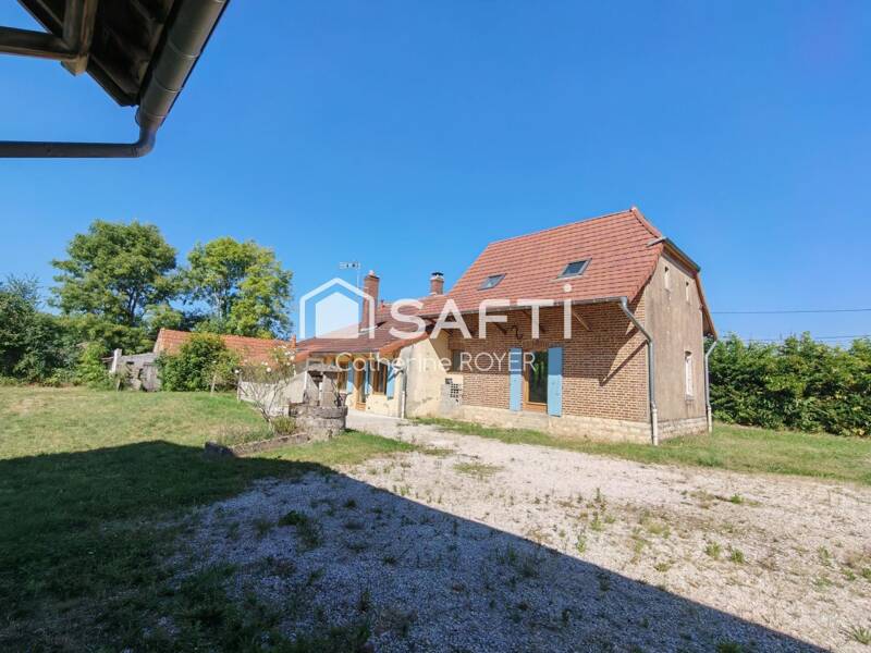 Maison à vendre, 140m², LA CHAPELLE SAINT SAUVEUR