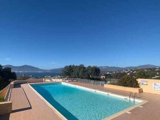 Duplex à vendre 19 570 € 3 pièces 2 chambres 45 m² 1 étages Porticcio Grosseto-Prugna 20166