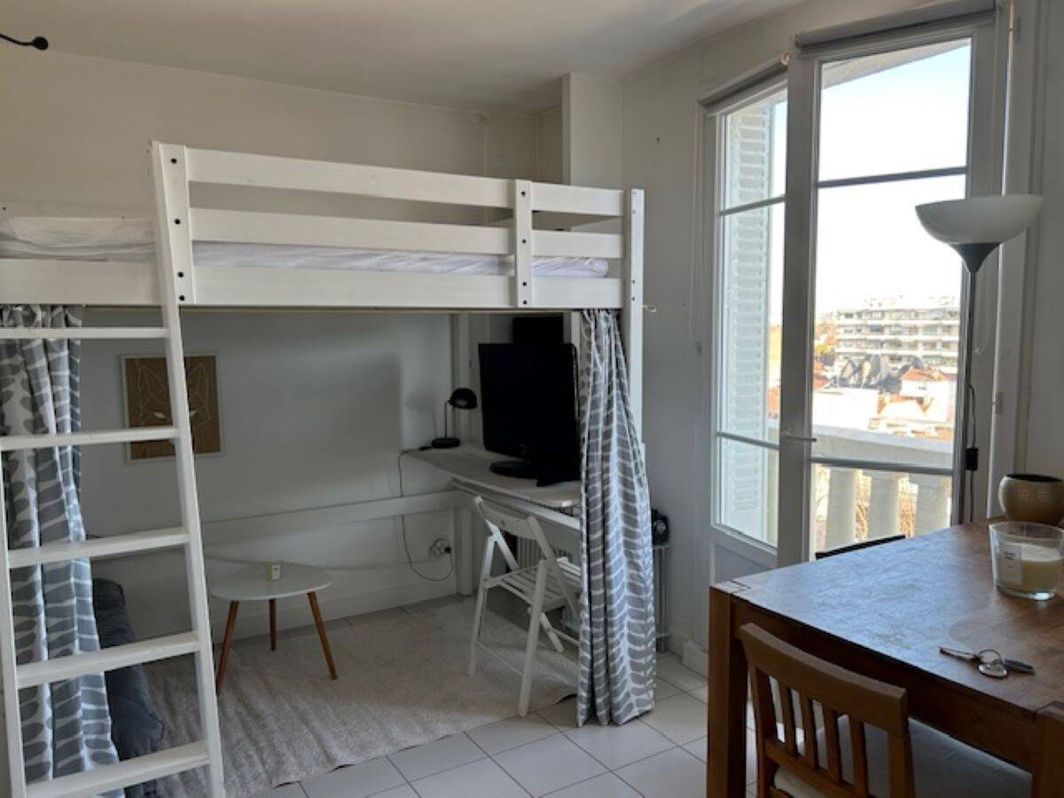 Maison à louer, 19m², SAINT MAUR DES FOSSES